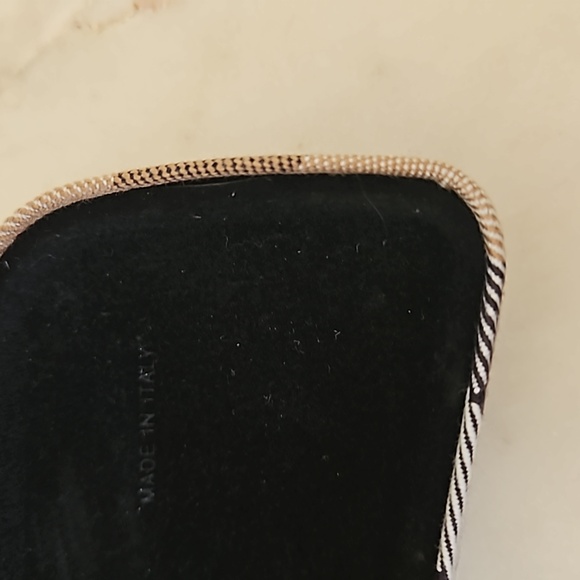 BURBERRY - classic check  eyeglass case - Picture 5 of 5